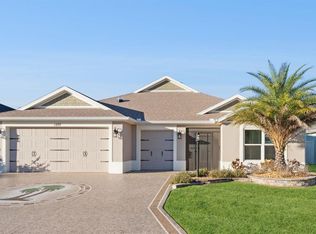 1399 Kenneth St, Okahumpka, FL 34762