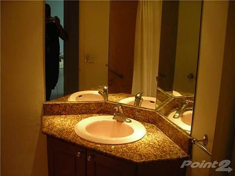 5th image of 1401 NE 191st St #D403