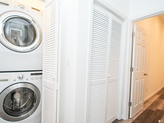 2nd image of 2830 Gough St #C