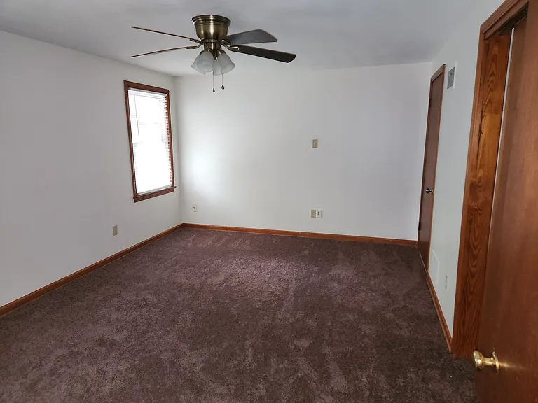 1161 Elkwood Cv — Photo 24