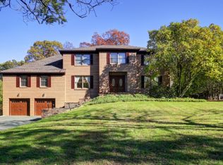 11 Fletcher Dr, Montville, NJ 07045