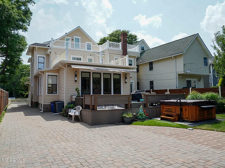 511 Asbury Ave #MAIN HOME — Photo 44