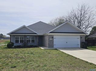 300 Stone Hill Dr, Huntsville, AL 35811