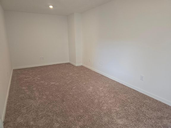 4th image of 2693 Meigs Dr