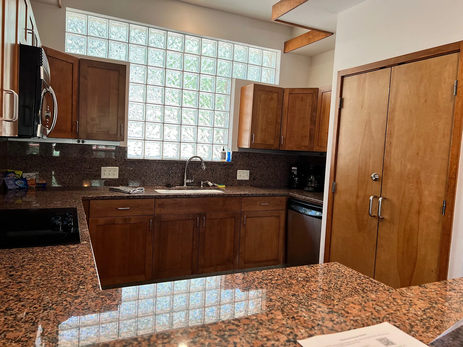 1103 Ridgecrest Dr — Photo 4