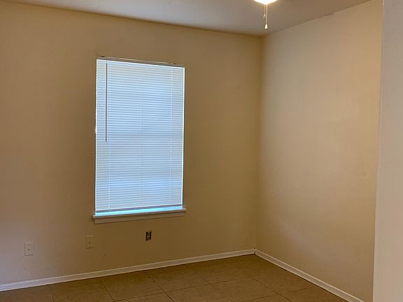 3rd image of 9011 Garnett Ave