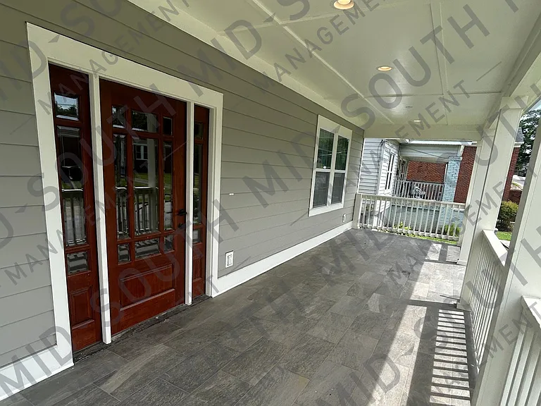 325 N Dean St — Photo 6