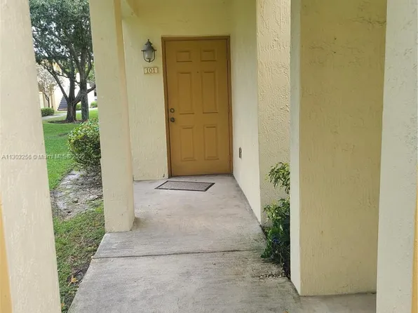 6235 SW 47th Mnr APT 101, Davie, FL 33314