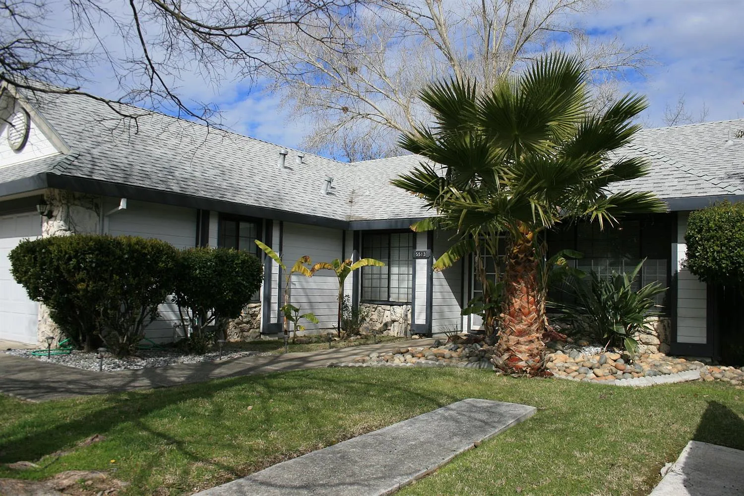 5513 Spring Creek Way photo 1