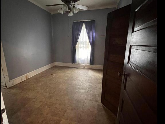 4th image of 1136 Kentucky Ave