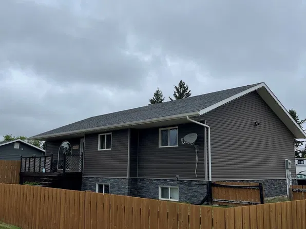 401 6th Avenue W, Nipawin, SK S0E 1E0