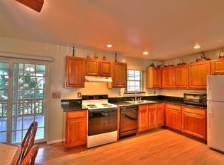 460 Kenneys Rd, Southold, NY 11971