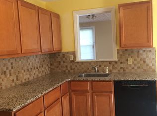 3882 Salisbury Rd, South Euclid, OH 44121