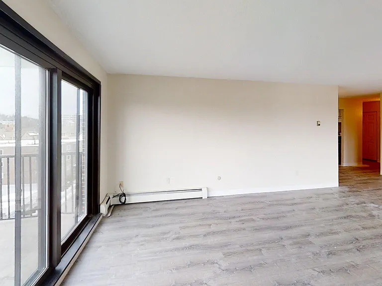 80 Pleasant St — Photo 12