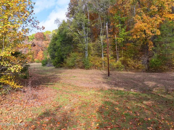 595 Anderson Rd, Linden, TN 37096