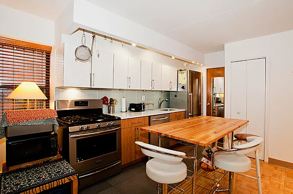 Rented by Maison International | media 28