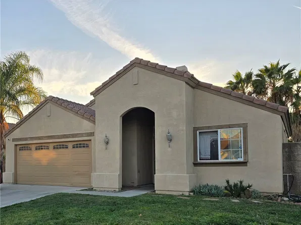 841 Empressa Ct, Hemet, CA 92543