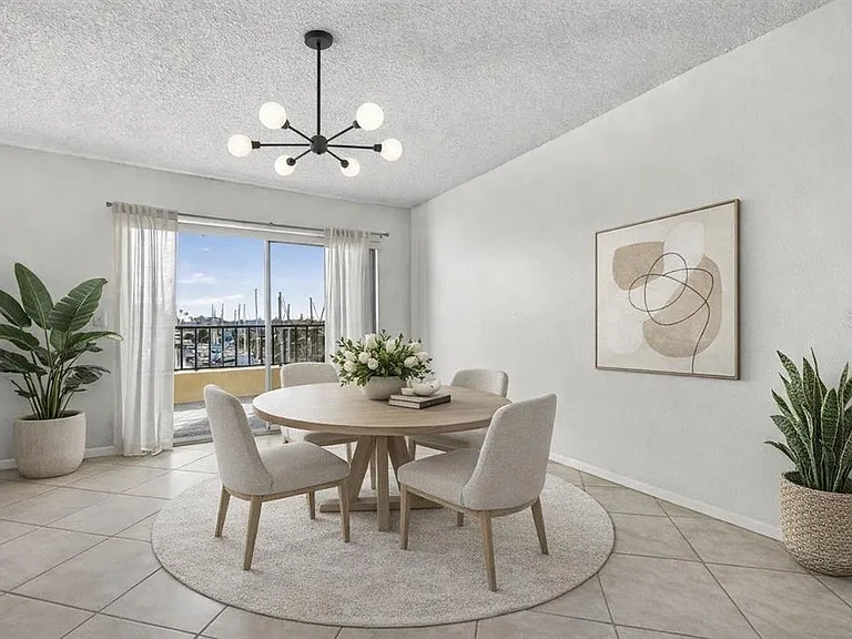 1750 Harbor Pl S #303 — Photo 7