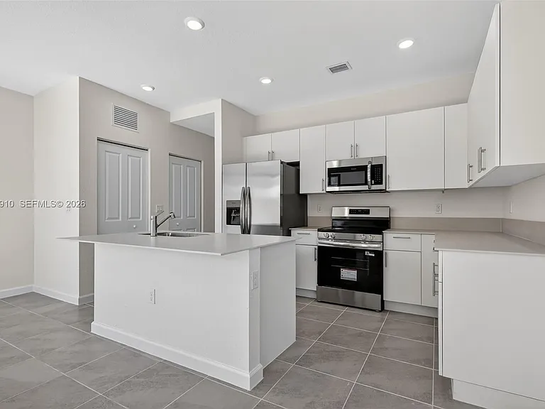 13872 SW 262nd Ln #13862 — Photo 13