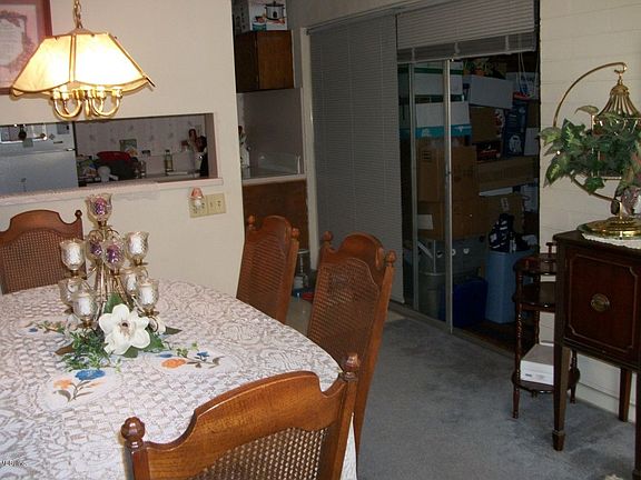 3rd image of 7803 Chateau Dr S