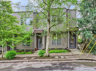 3154 SW Dolph Ct #A1, Portland, OR 97219