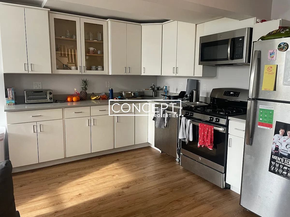 Building Photo - 11 Highland Park Ave #1TS