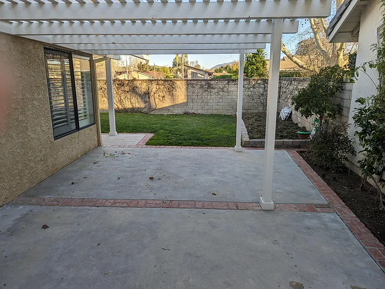26006 Manzano Ct — Photo 3