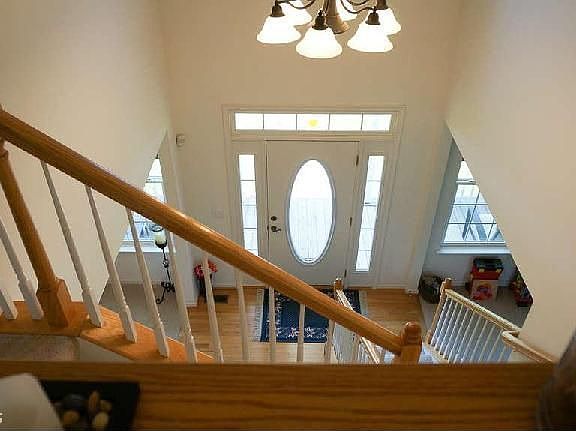 4th image of 210 Manning Ln