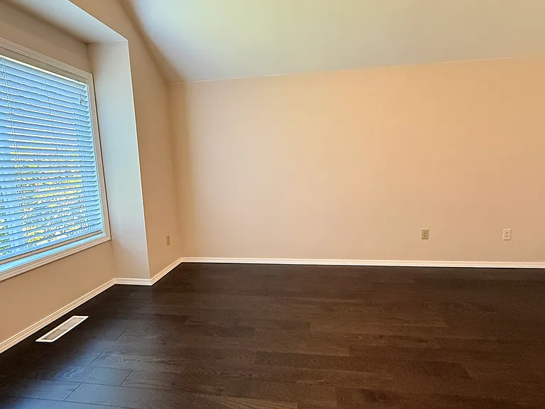 31426 47th Pl SW — Photo 7
