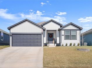 1400 NW 5th Ave, Gentry, AR 72734