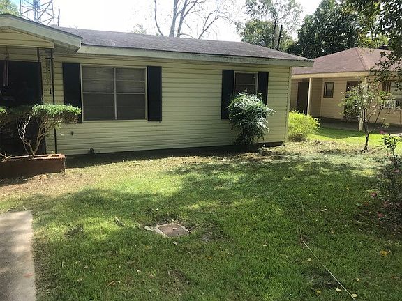2nd image of 735 Jeny Ln