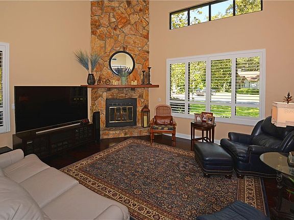 5th image of 11714 Parkview Ln