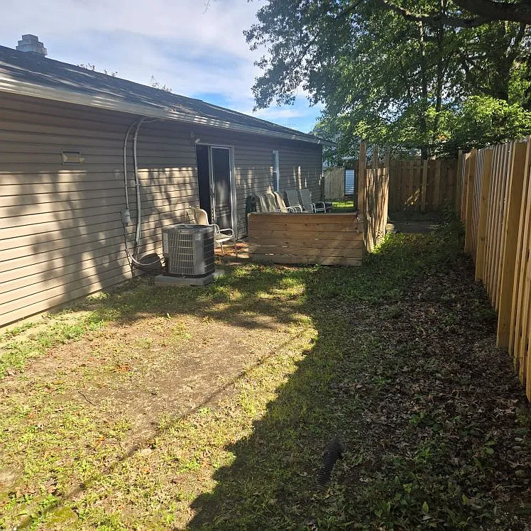 4 bed, 1224 sqft, $2,450 — Photo 4