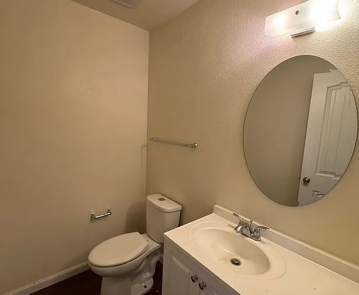2809 N Mountain Ave — Photo 6