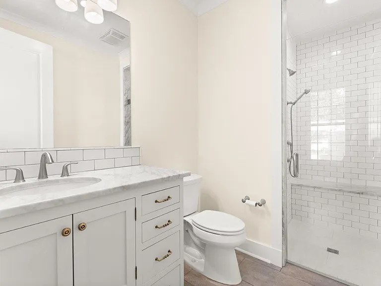 2050 Jabez Dr — Photo 37