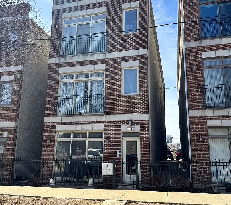 1st image of 1610 N Nagle Ave #1