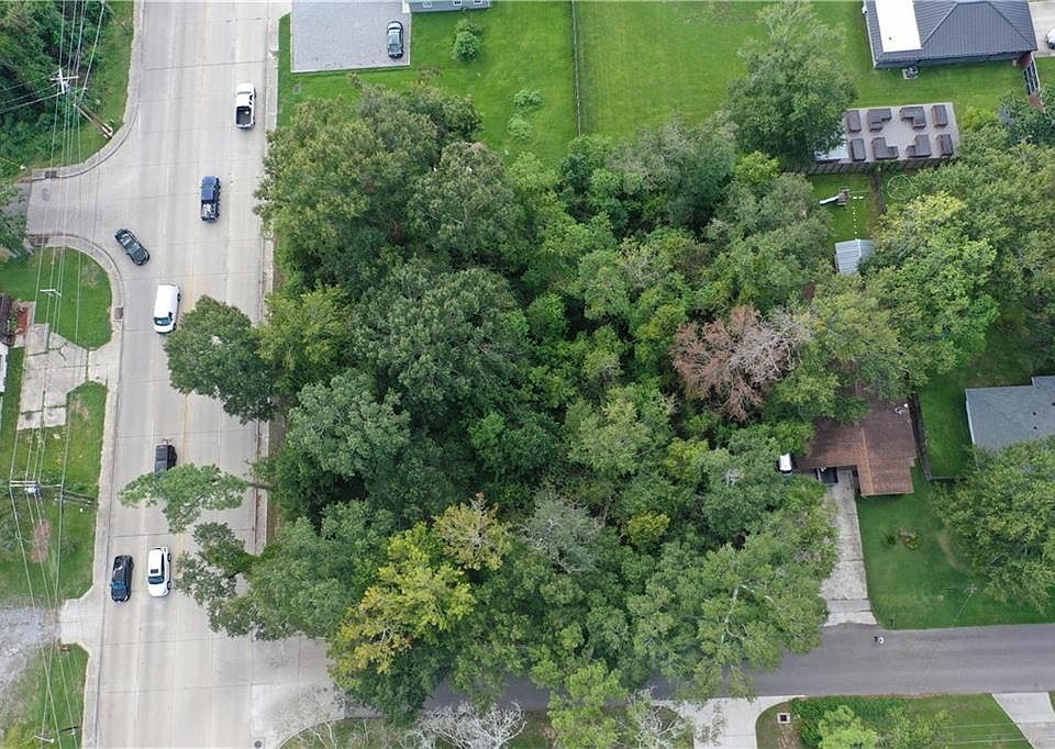 1st image of Fremaux & 11th Ave