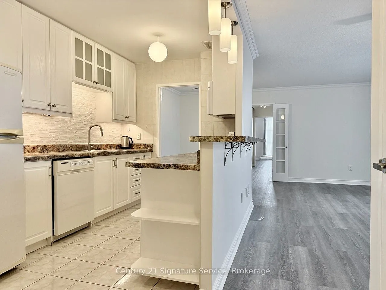 3 bed, $3,000 — Photo 1