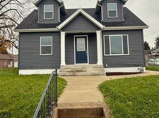 1836 Kemble Ave, South Bend, IN 46613