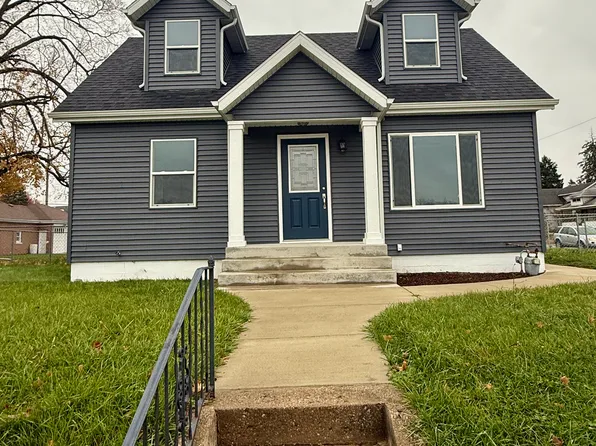 1836 Kemble Ave, South Bend, IN 46613