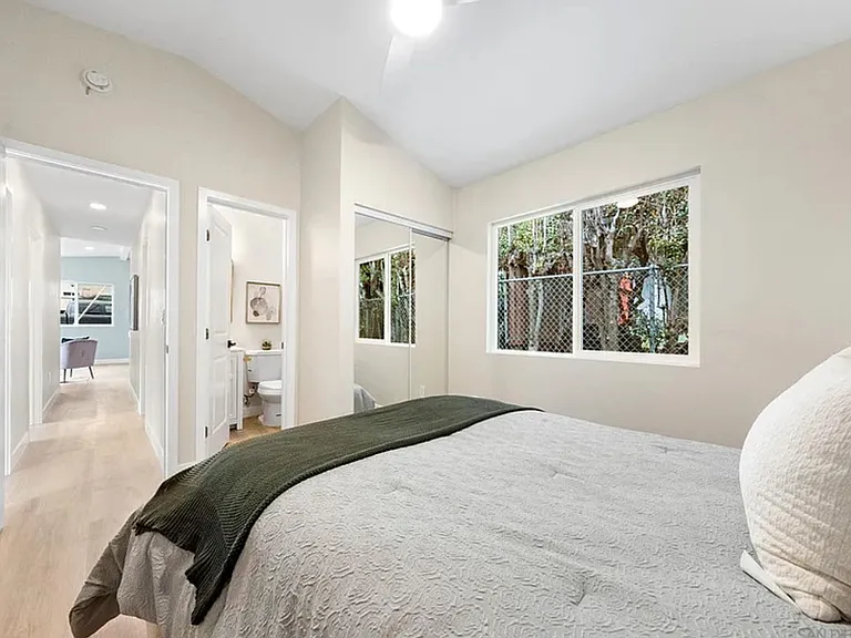 5515 Lauretta St — Photo 12