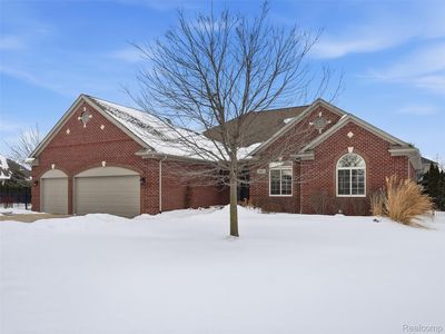 26833 Alderman Ct, Harrison Township, MI, 48045