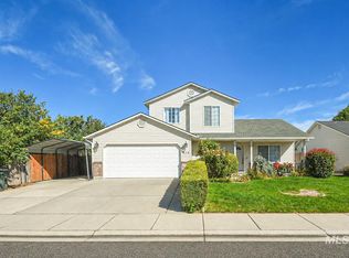 972 W Broadway Ave, Meridian, ID 83642