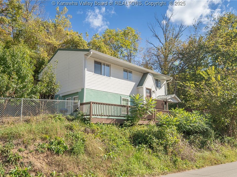 1st image of 1014 Woodward Dr