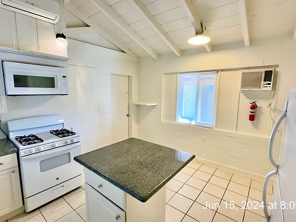 4th image of 66282 5th St APT 4