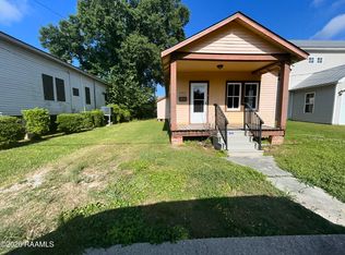306 S Severin St, Erath, LA 70533