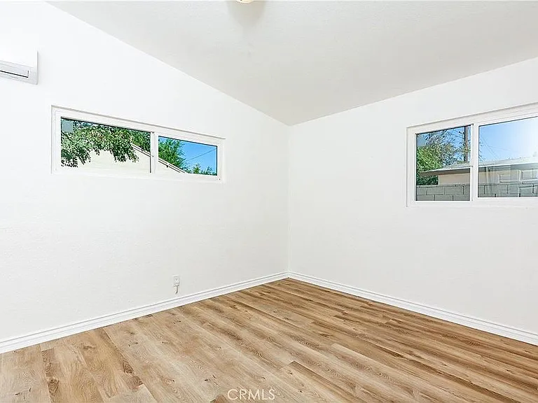 Corkwood Ave — Photo 5