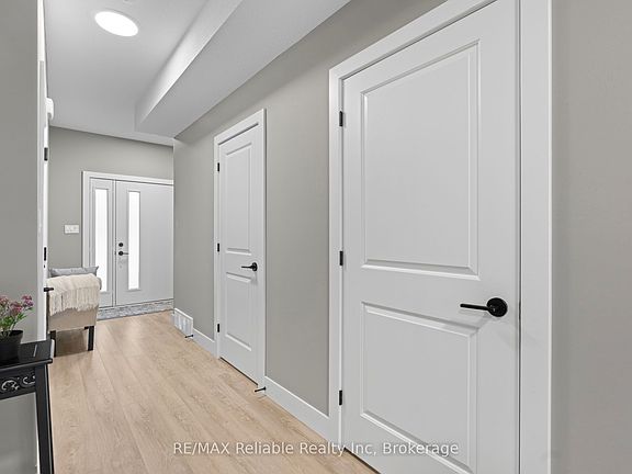 3rd image of 67 Briarhill Rd