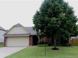 20408 E 44th St S, Broken Arrow, OK 74014