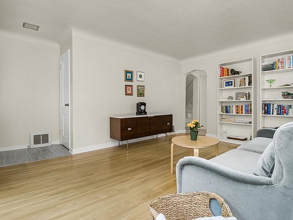 3rd image of 1677 Niles Ave